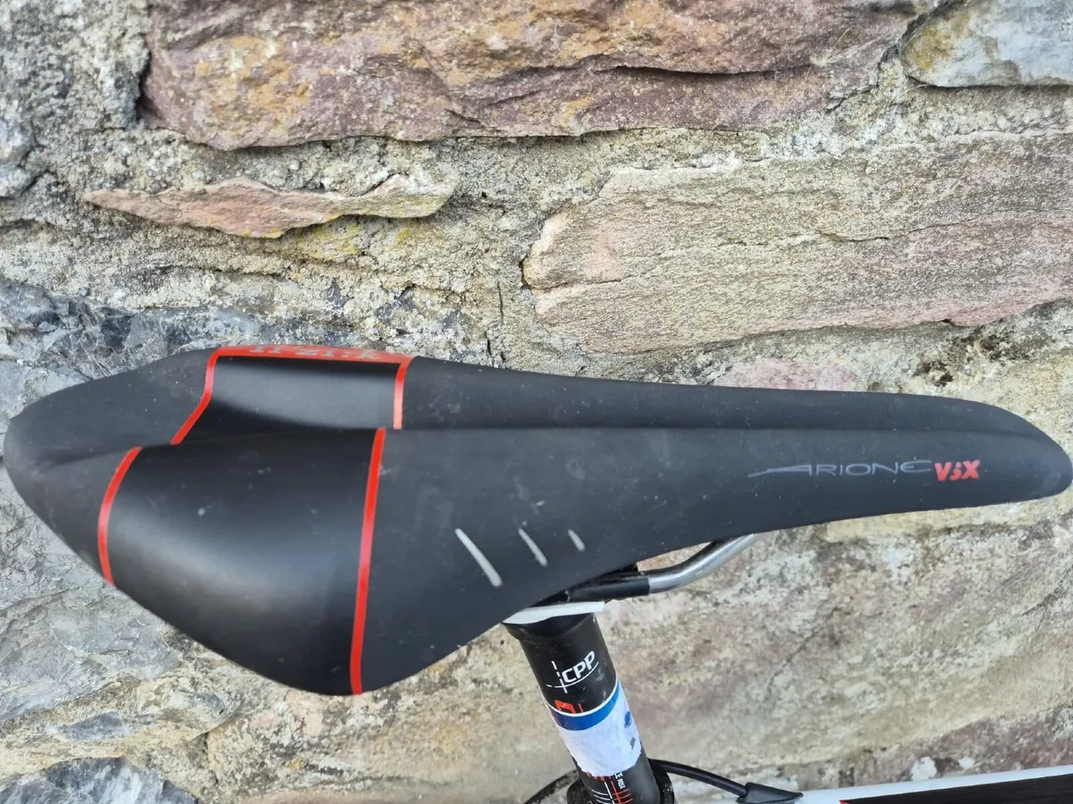 Fizik Arione Vix Bike Saddle – Very Lightly Used - Image 2