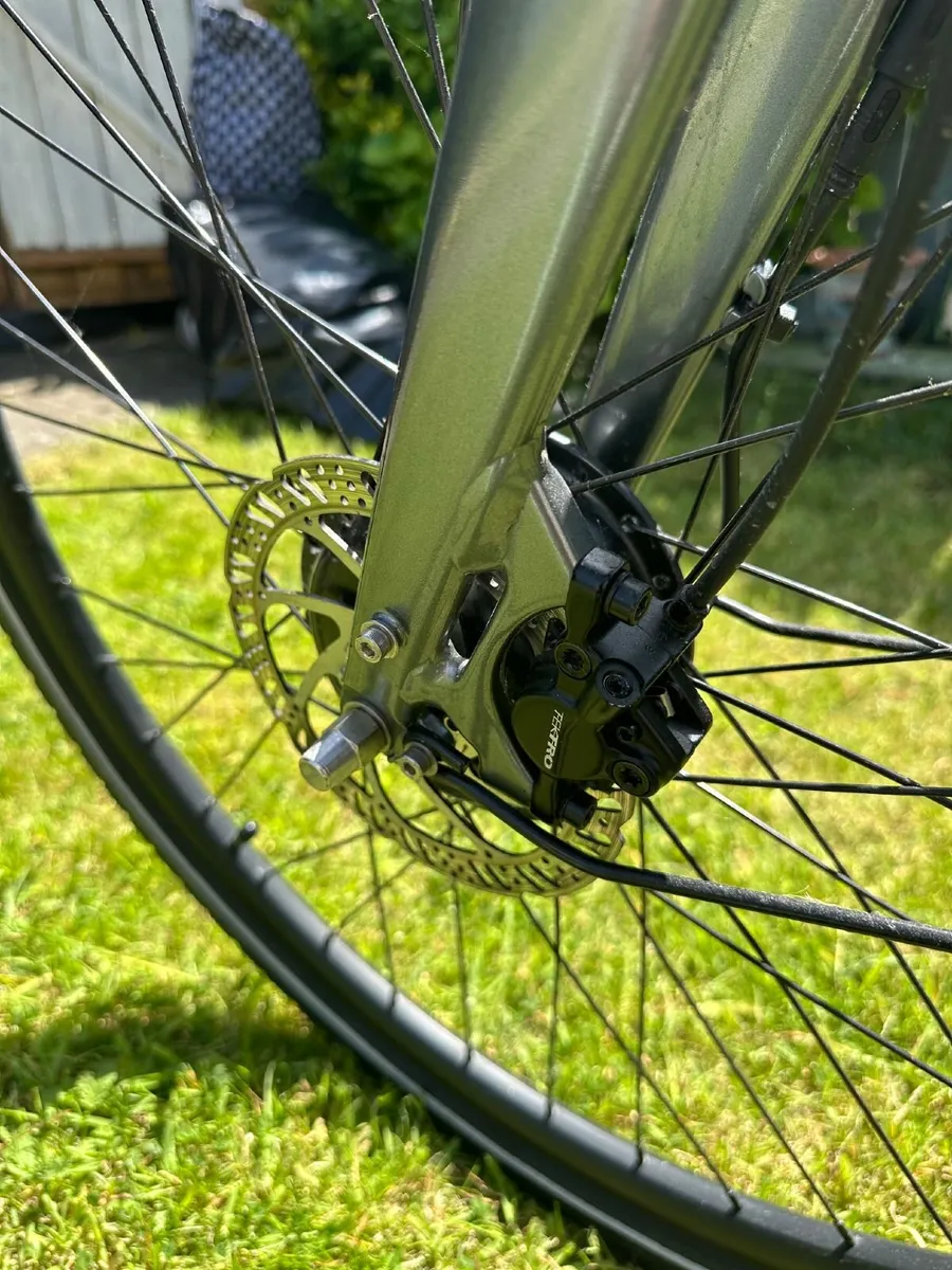 Kuma R1 2022 L Electric Bike - Image 3