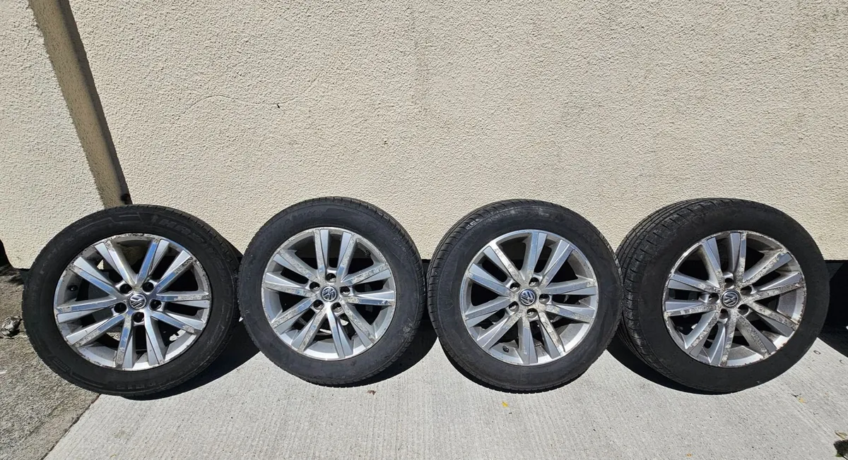 VW 15 Inch Alloys Polo - Image 1