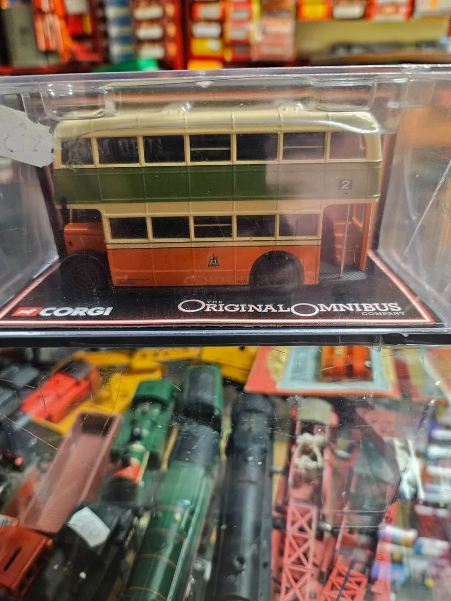 Corgi Bus - Image 1
