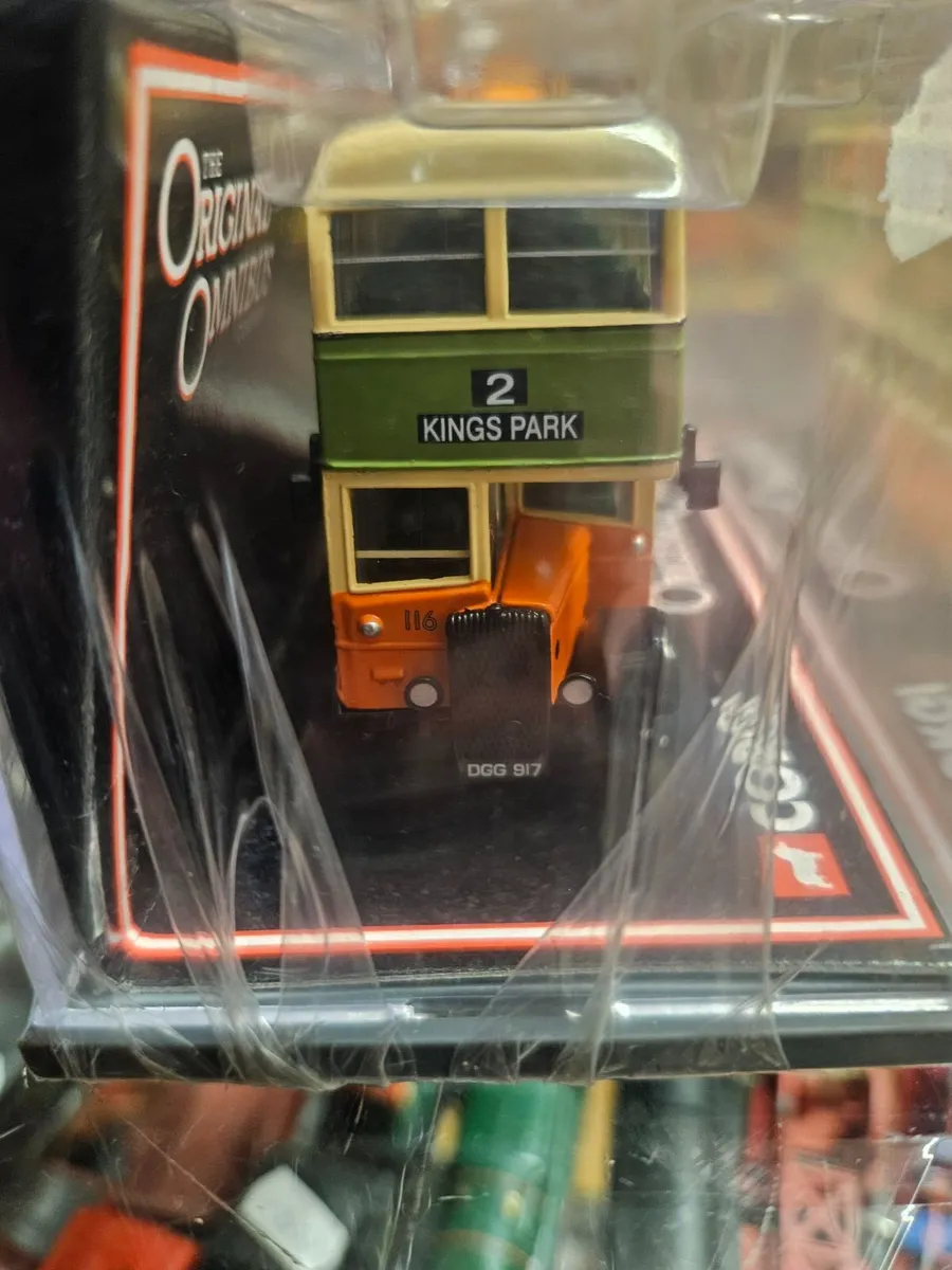 Corgi Bus - Image 2