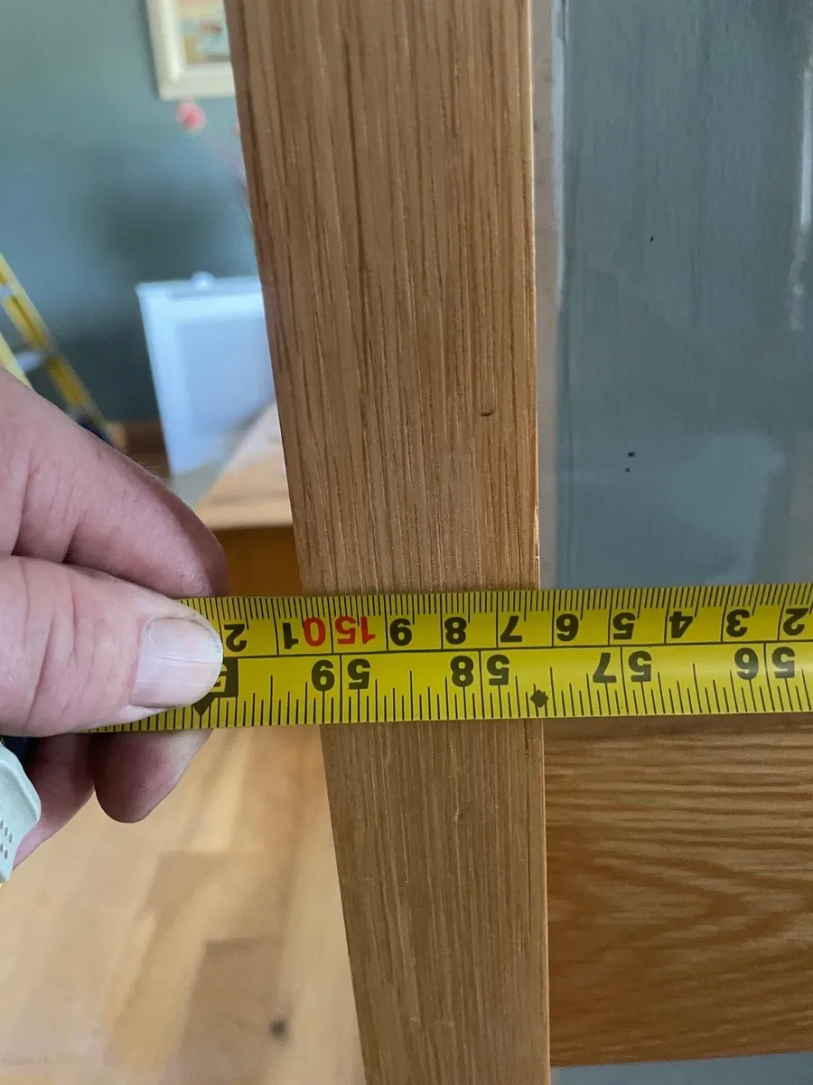 Solid oak door with frame and architrave - Image 3