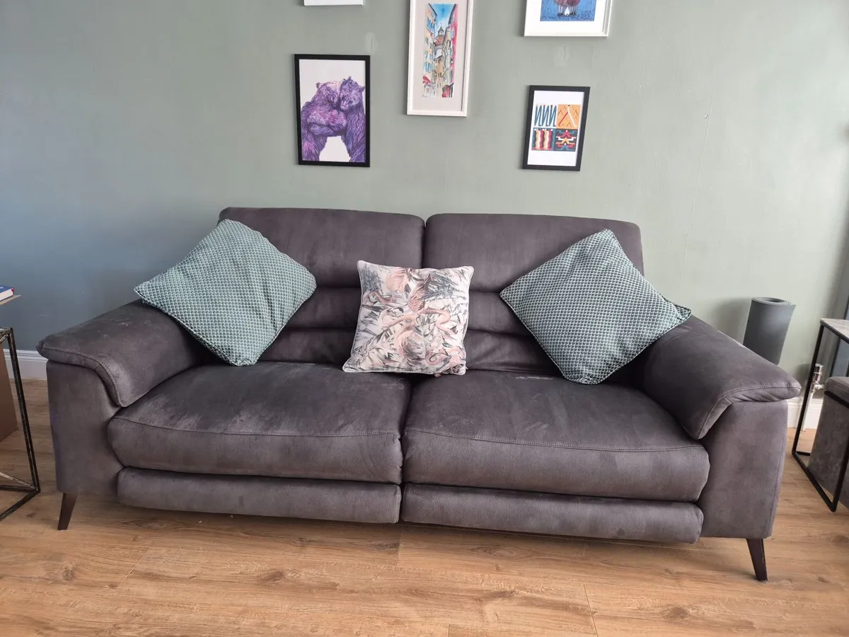 Electric Recliner Couch - Image 1