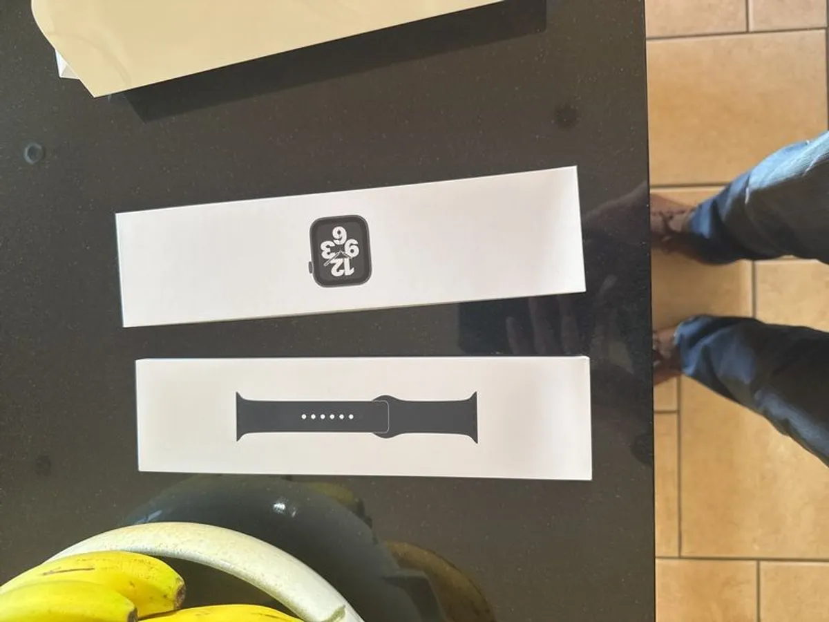 Apple Watch SE GPS 44mm - Image 4