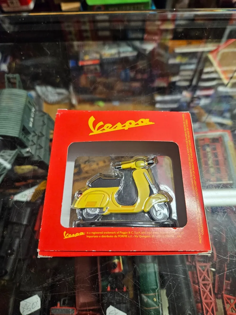 Corgi Vespa Scooter - Image 1
