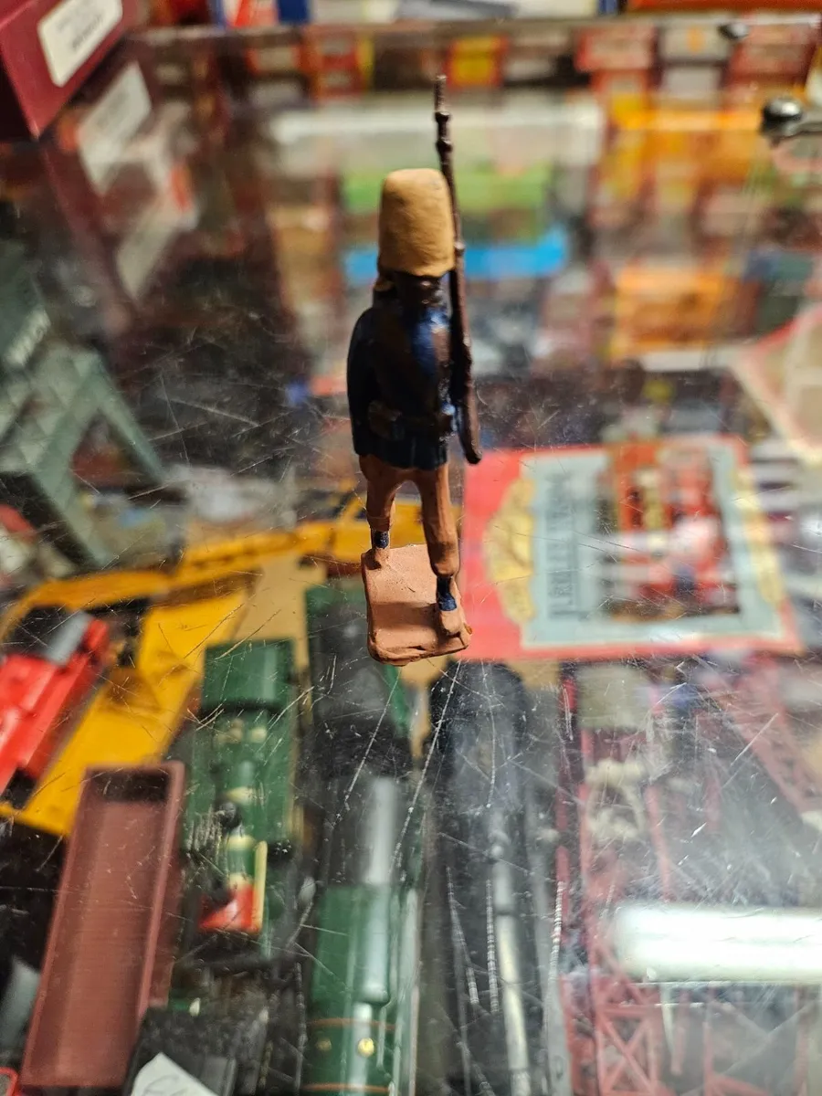 Britain's East Africa Middle East Soldier Handmade - Image 2