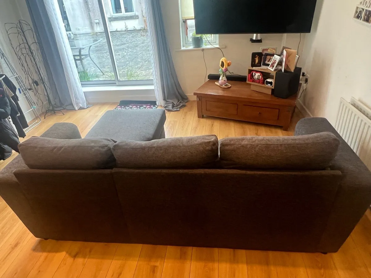 Sofa bed with chaise long like new - Image 3