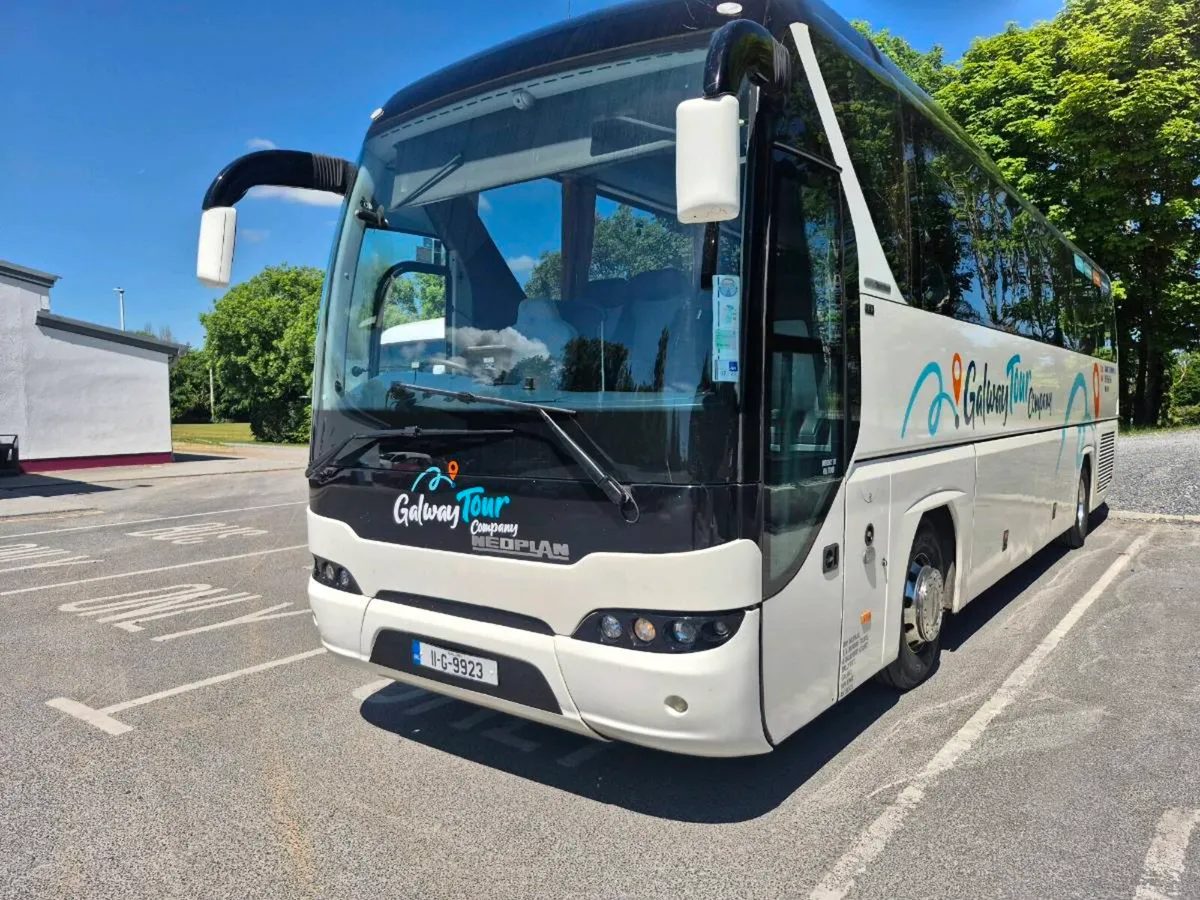 2011 neoplan p20 - Image 2