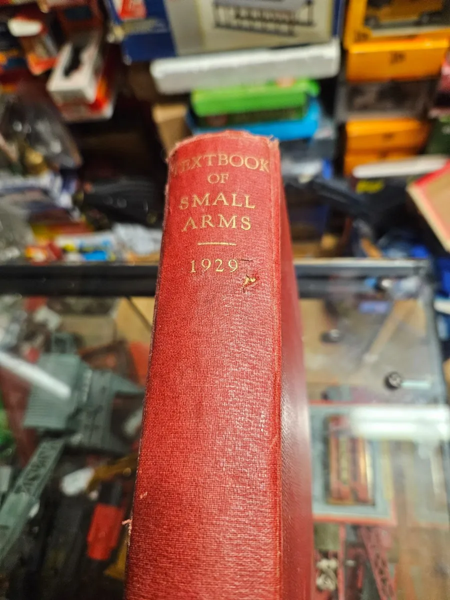 Book Small Arms 1929 British Army - Image 4