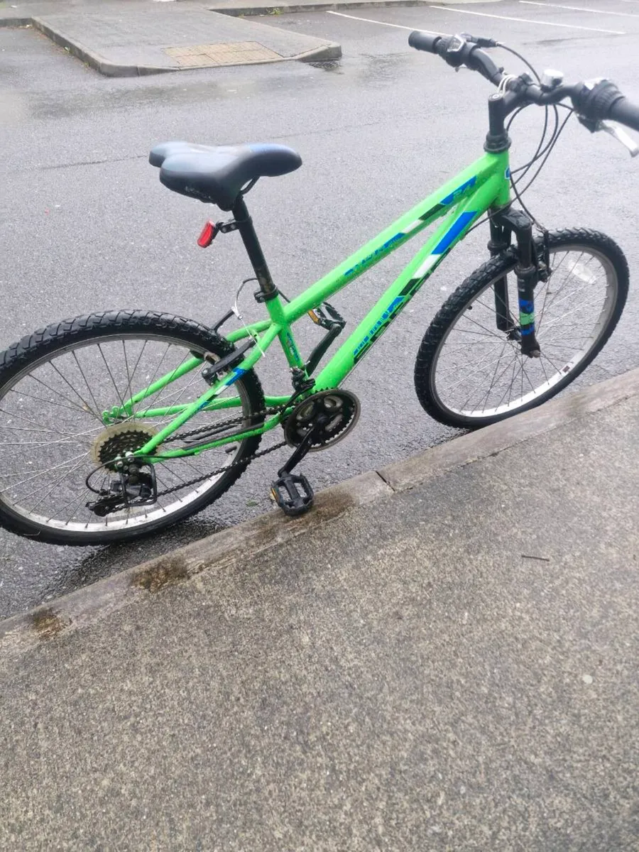 Boys bike for sale - Image 1