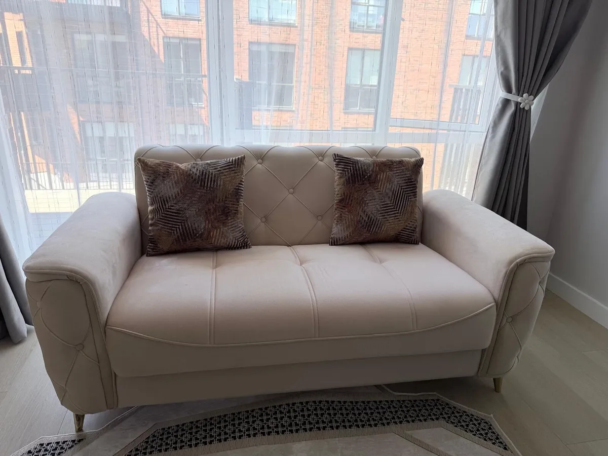 Sofa - Image 3