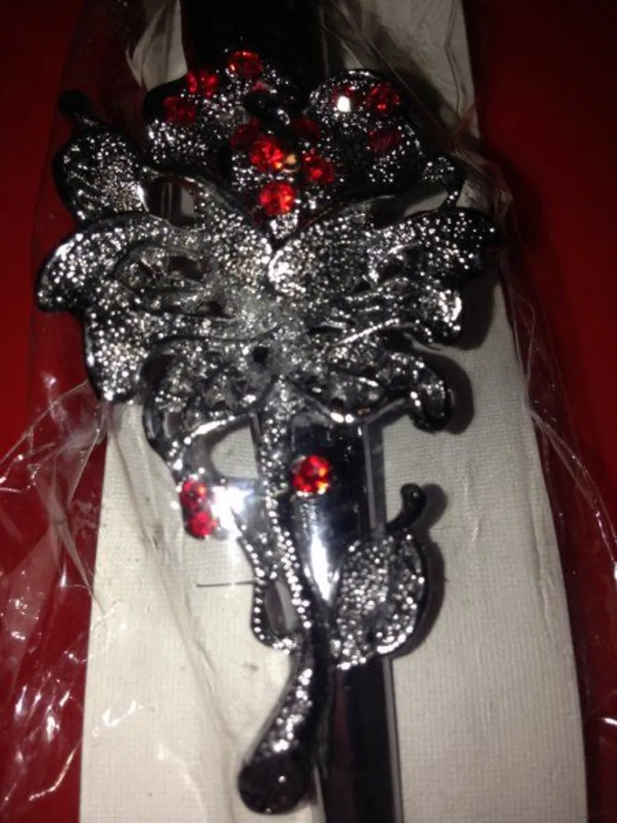 Hair Accessories - Image 4