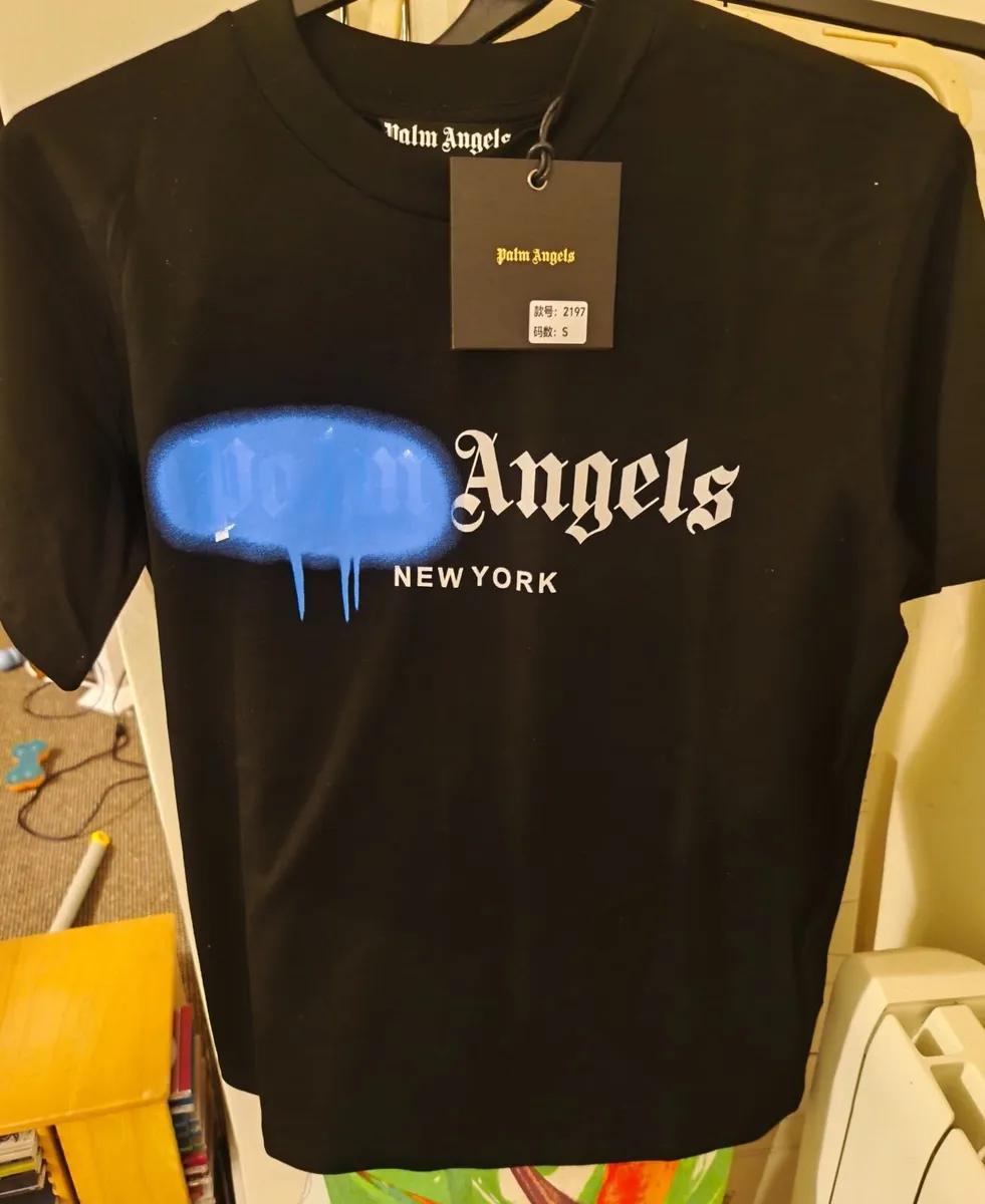 T shirt - Image 2