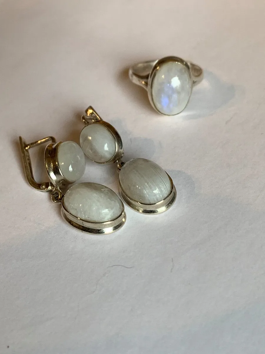 Designer ring & earrings set - Image 1