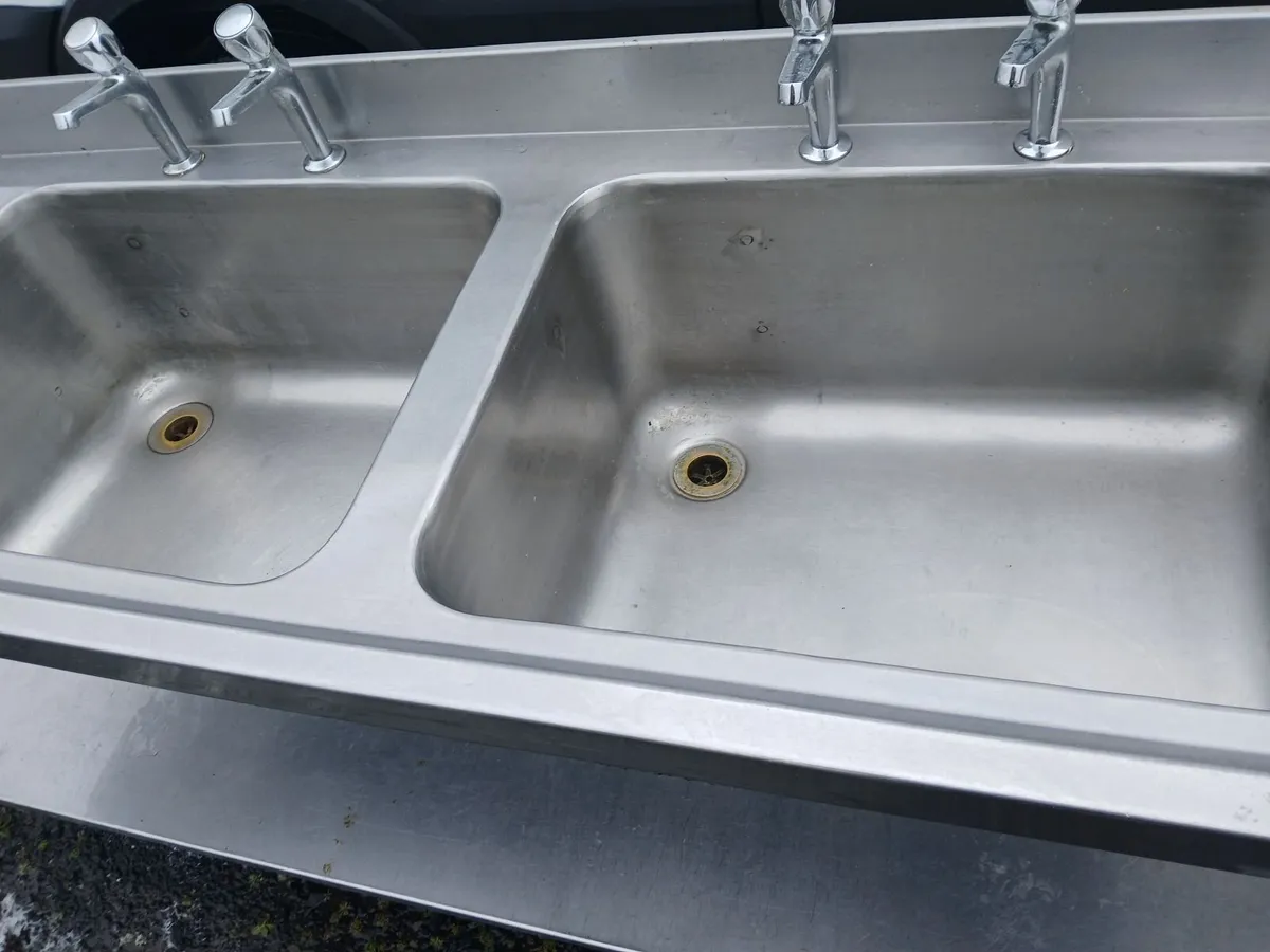Staneless steel cabbinet double sink unit complete - Image 4