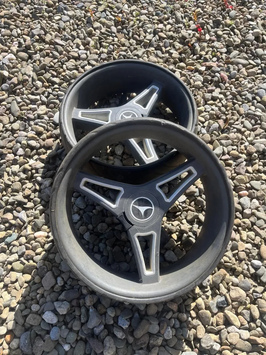 Motocaddy Wheels - Image 1