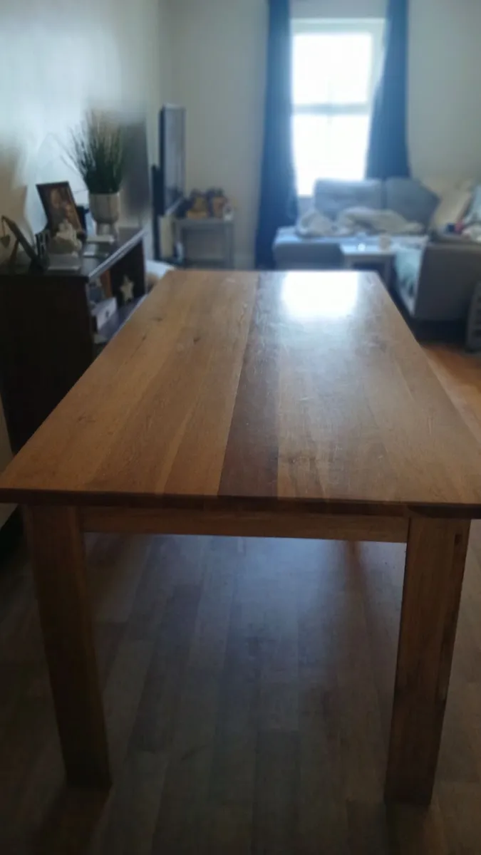 Dining table - Image 3