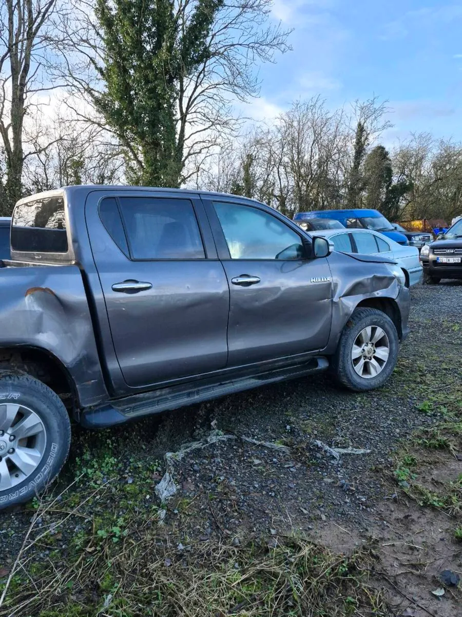 Hilux - Image 4