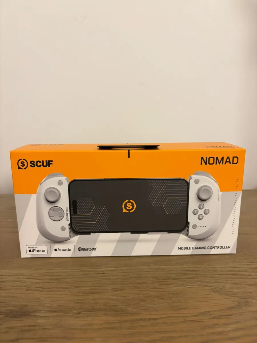 Scuff Nomad Mobile Gaming Controller - Image 1