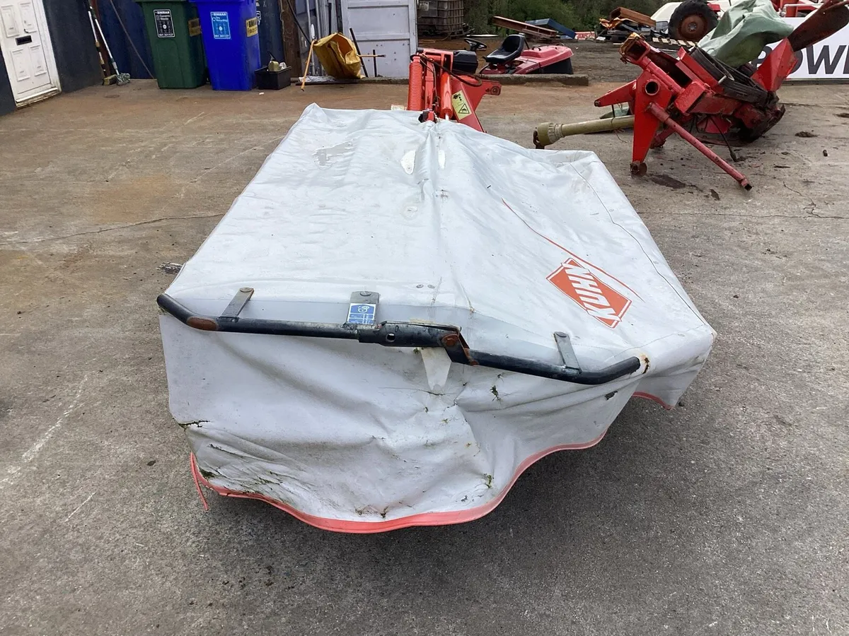 8 FT KUHN DISK MOWER  GOOD CONDITION - Image 2