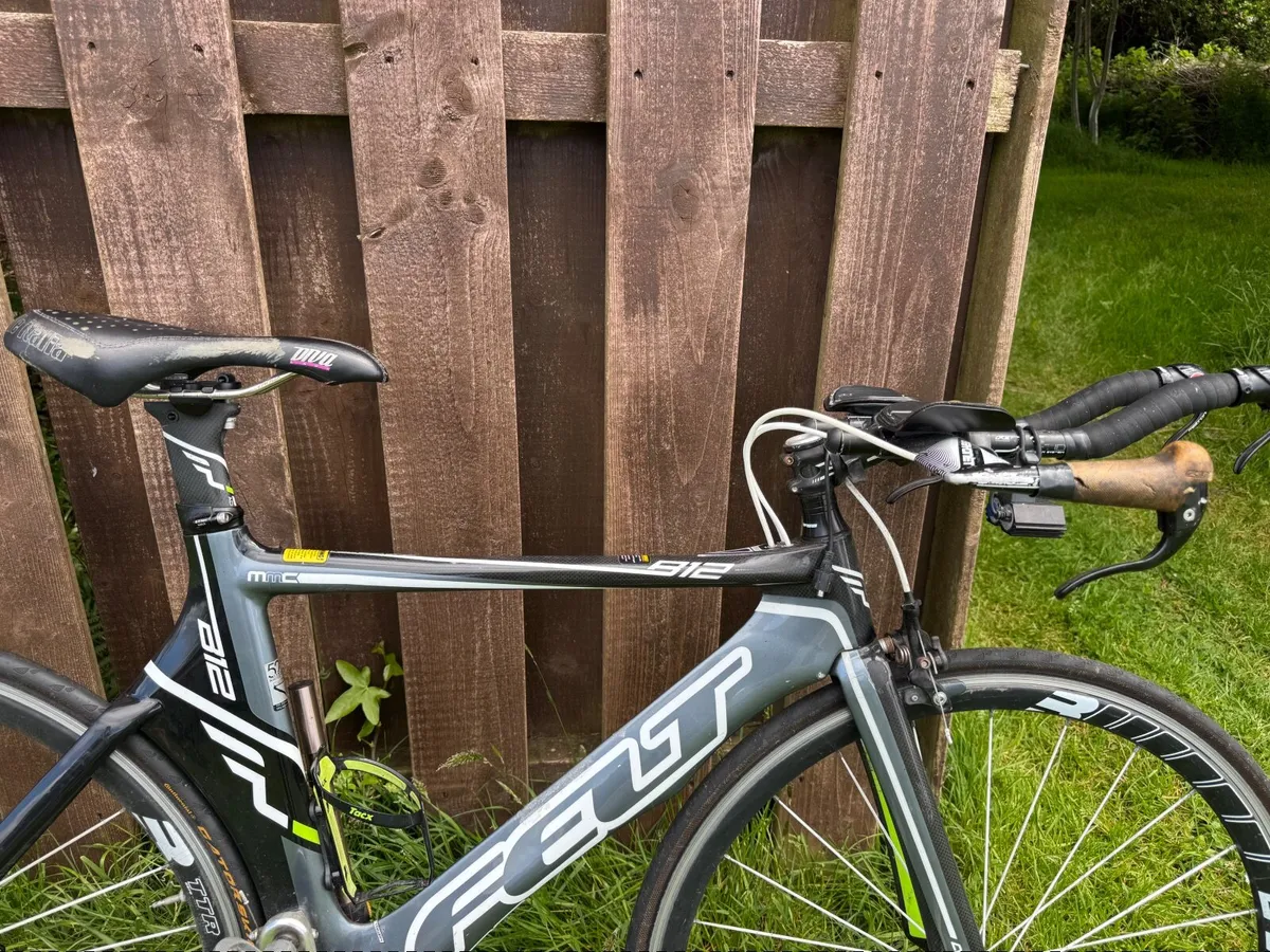 Felt B12 Time Trial Bike - Image 3