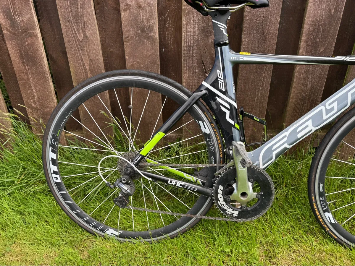 Felt B12 Time Trial Bike - Image 4