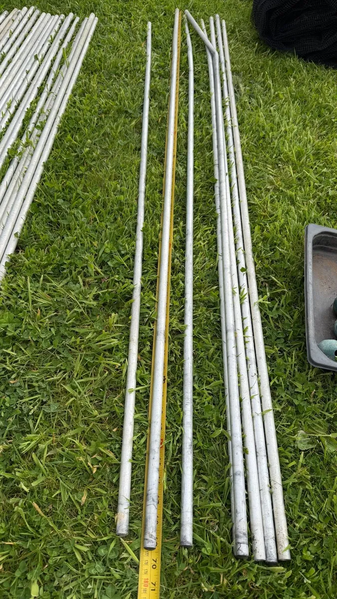 Build-a-ball frame & butterfly netting - Image 3