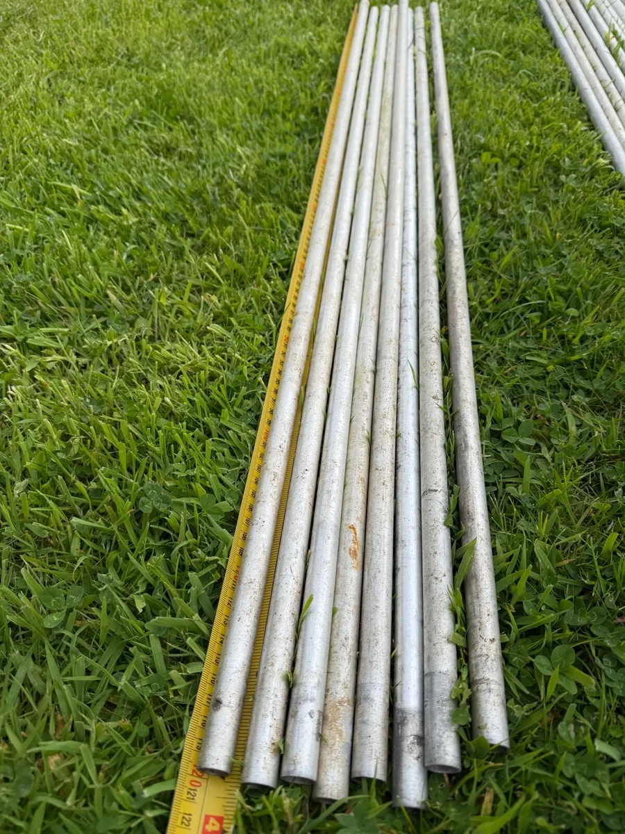 Build-a-ball frame & butterfly netting - Image 1