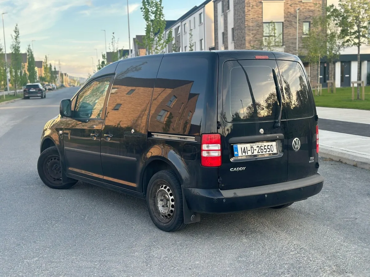 Caddy price 4650💶 - Image 1