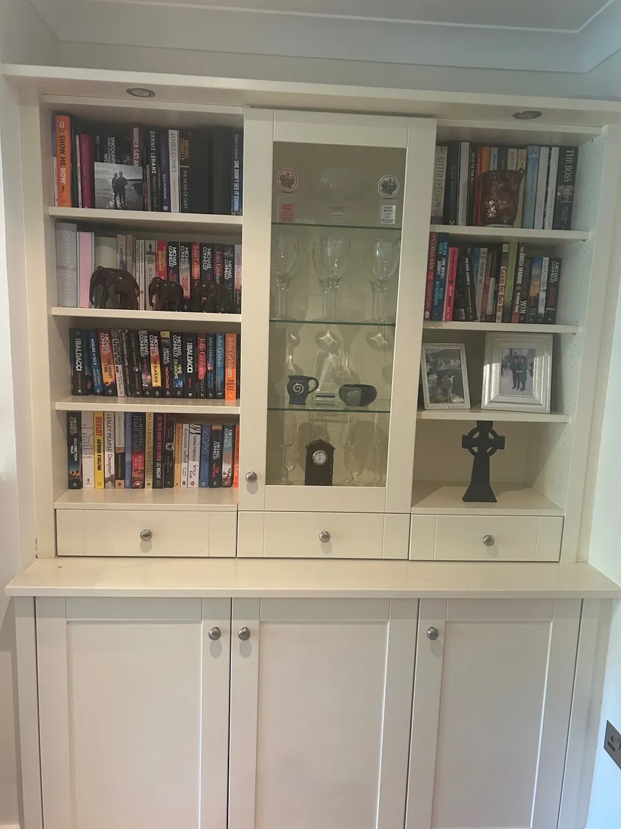 Built in unit - Image 1