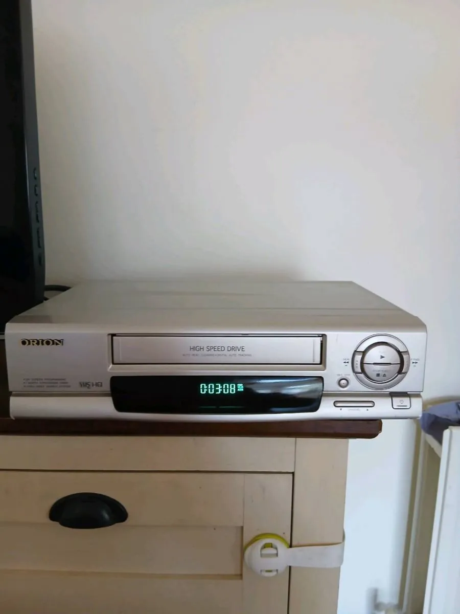 Orion vhs player - Image 2