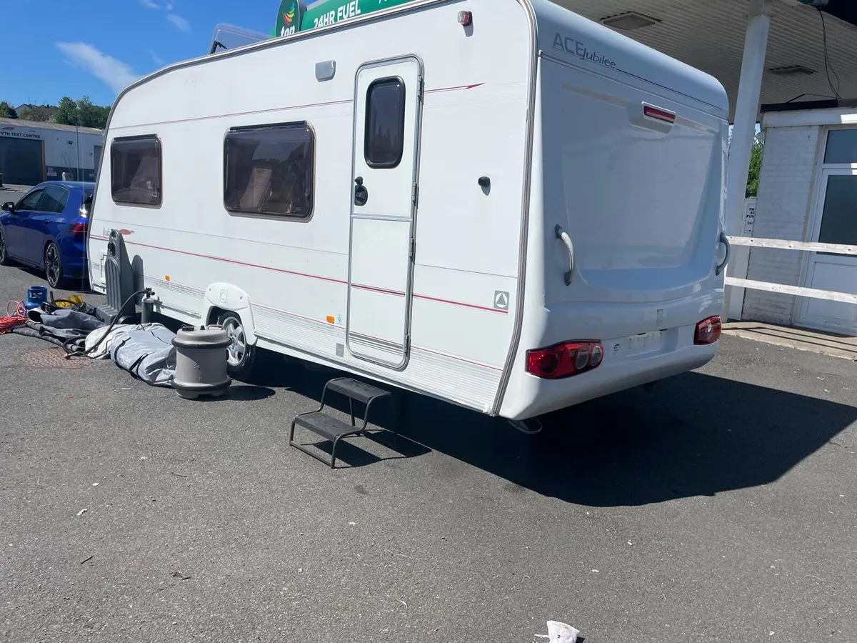 09 Ace 6/7 berth extremely lightweight - Image 2