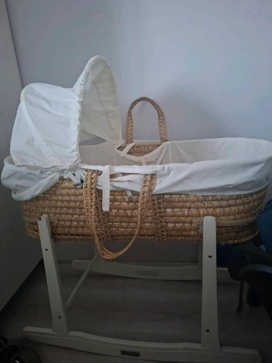 Moses Basket - Image 1