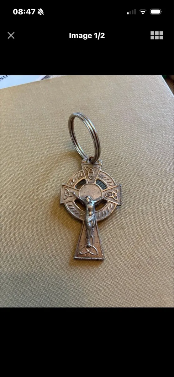 Rare ‘Erin’ Crucifix / Key Ring - Image 1
