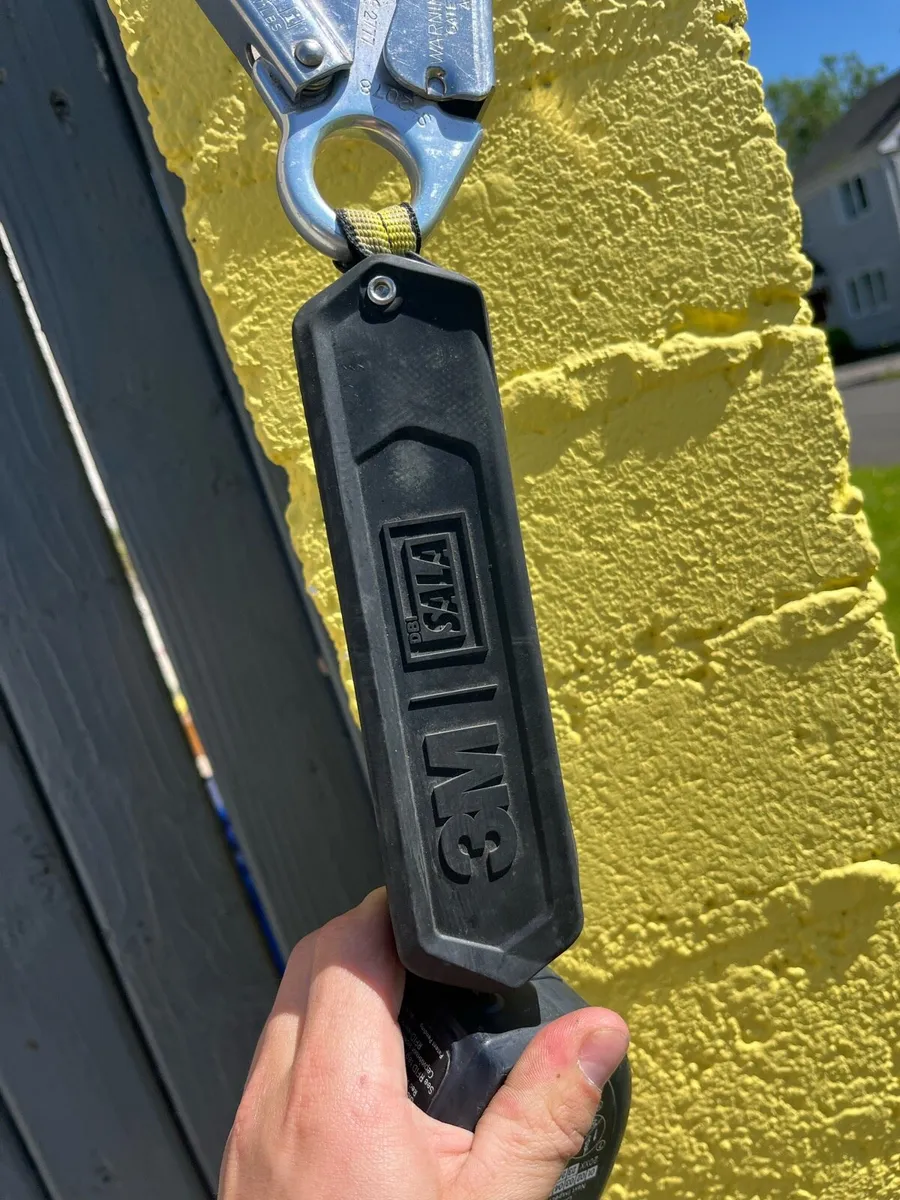 3m harness and lanyard - Image 2