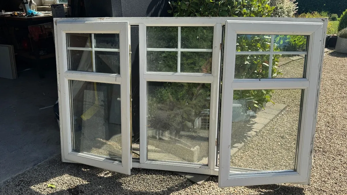 Window for sale - Image 1