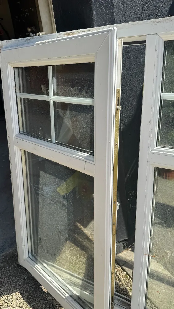 Window for sale - Image 2