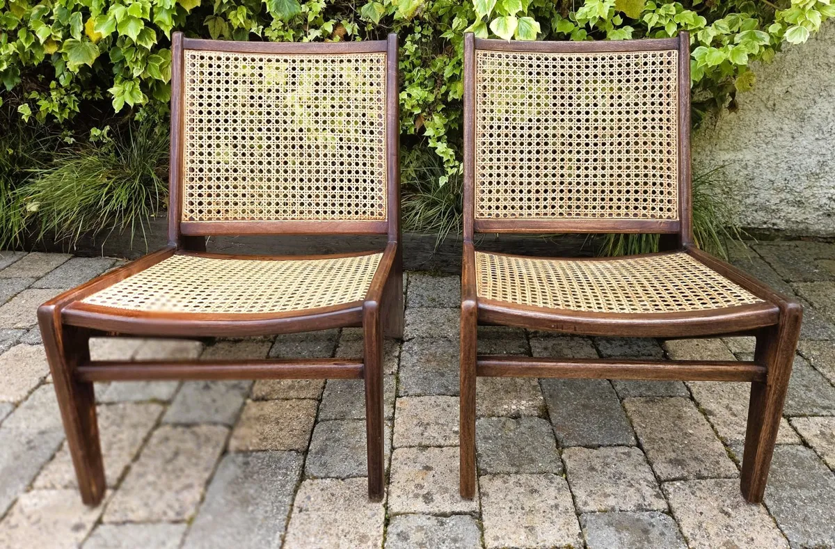 Pair of Vintage Teak Kangaroo Chairs - Image 3