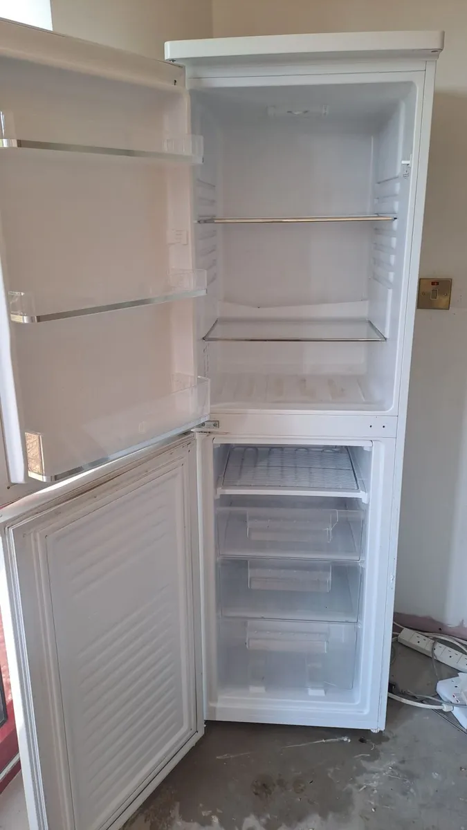 FREE....Fridge Freezer - Image 1