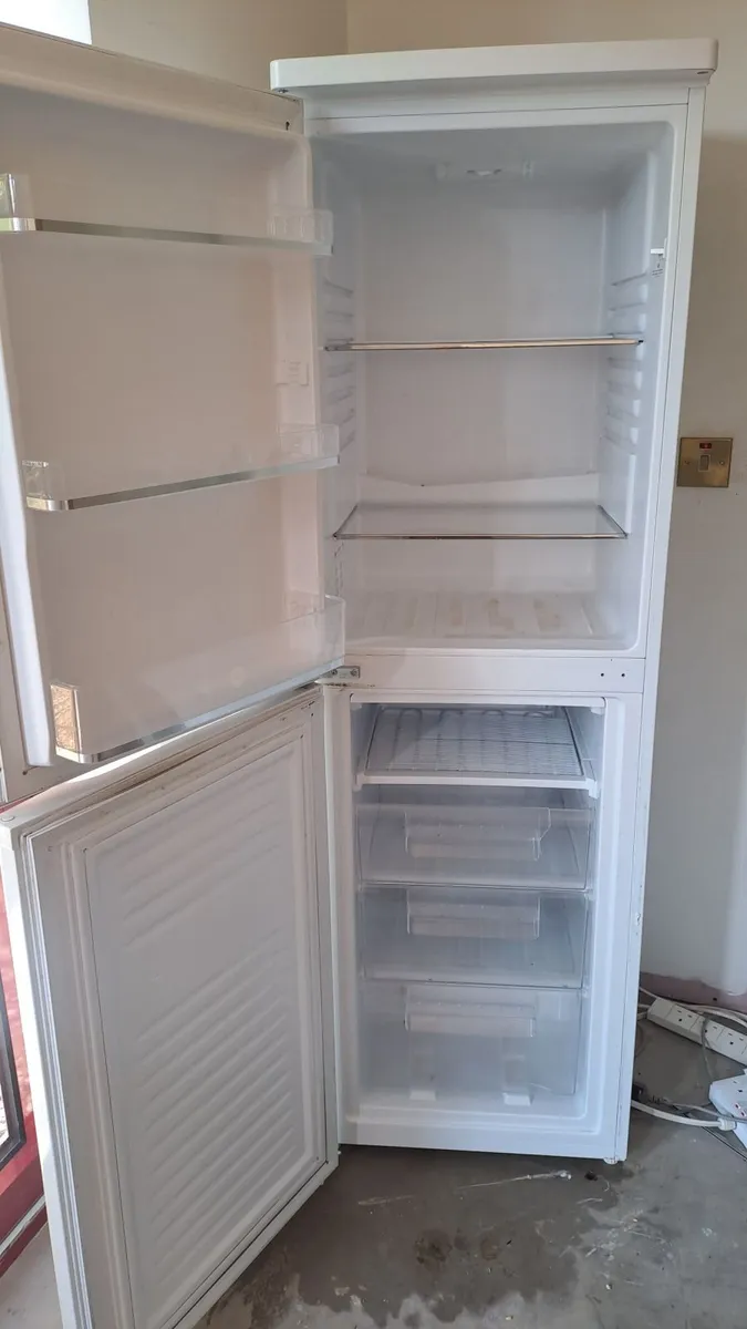 FREE....Fridge Freezer - Image 2