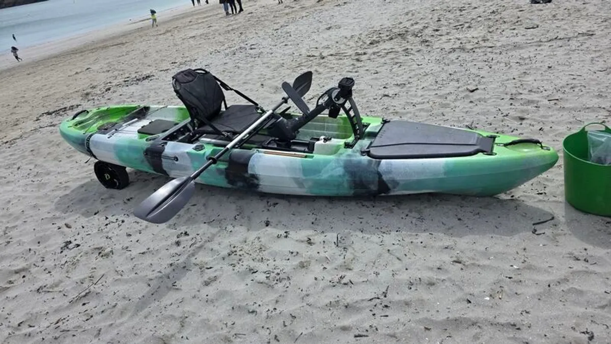 kayak - Image 3