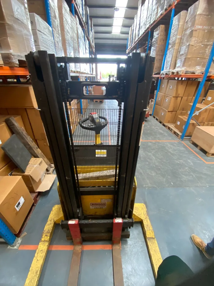 Hyster S1.5S Electric Stacker – Spare Parts - Image 2