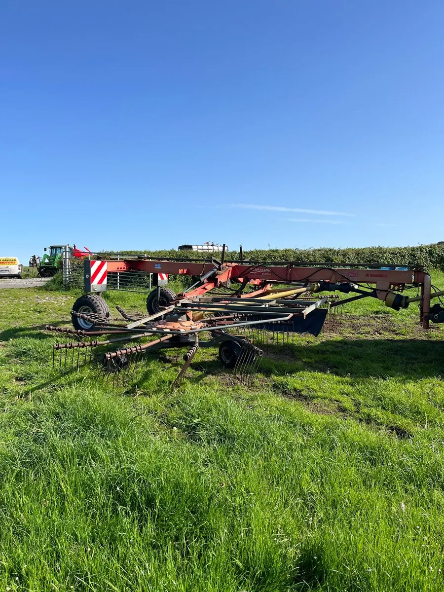 Vicon 843 rake - Image 2