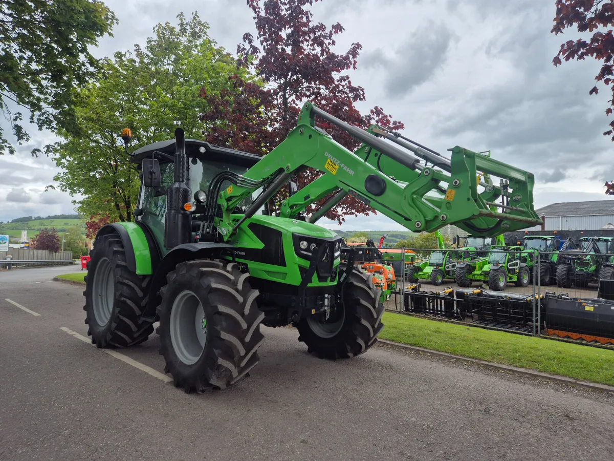 Deutz 5105 with loader 0% finance - Image 4
