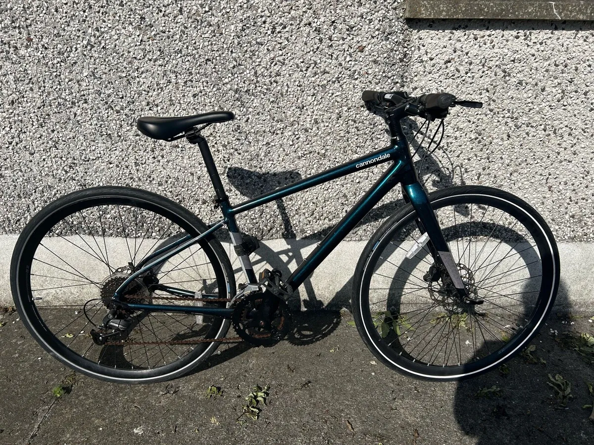 Cannondale Medium Bike - Image 1