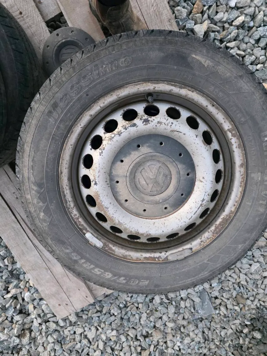 Vw transporter tyres and wheels - Image 3