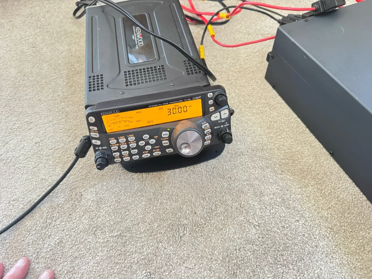 Ham radios - Image 1