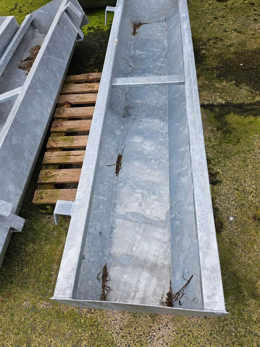 feed troughs - Image 3