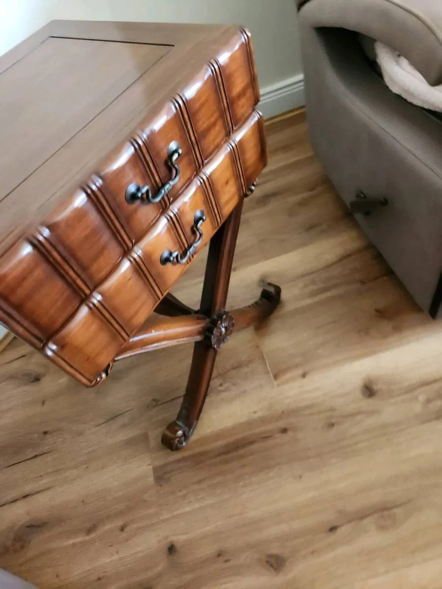 Hall table - Image 3