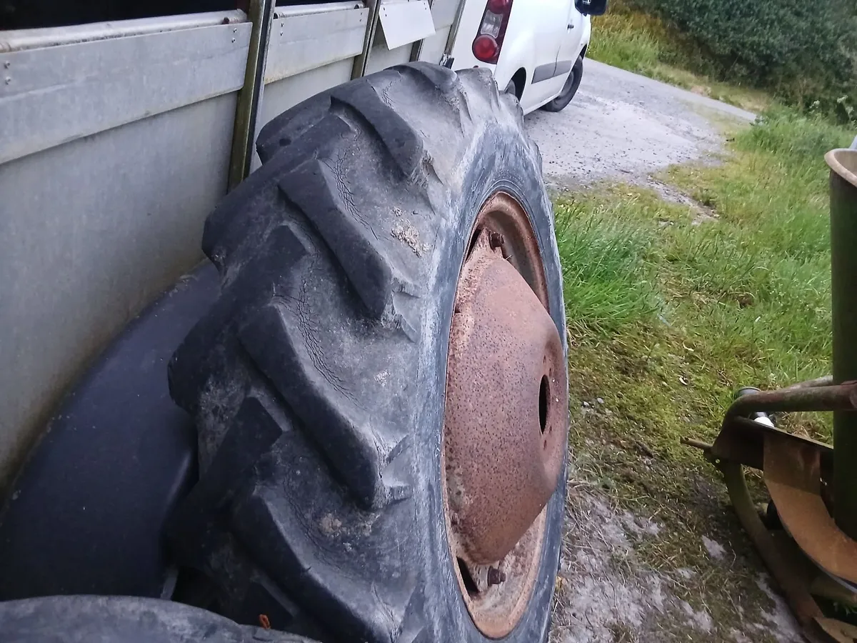 Tractor tyres - Image 4